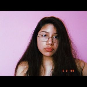 Meet your Posher, Krystal